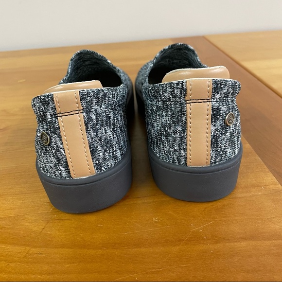 Spenco Coastal style mesh slip ons 7 - Picture 6 of 9